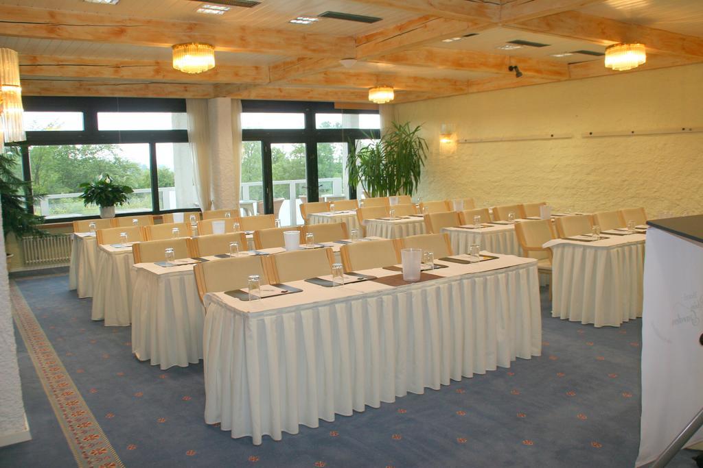 Sure Hotel By Best Western Rhoen Garden พ็อพเพินเฮาเซน ภายนอก รูปภาพ